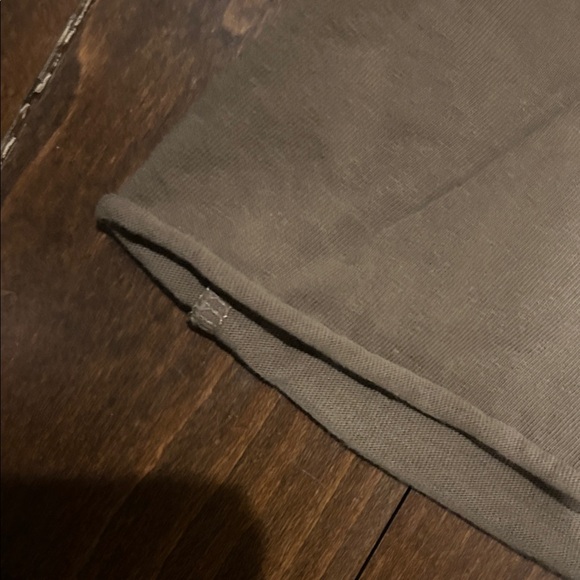 Life Is Good Cropped light Olive BBQ T-Shirt L - Picture 4 of 6